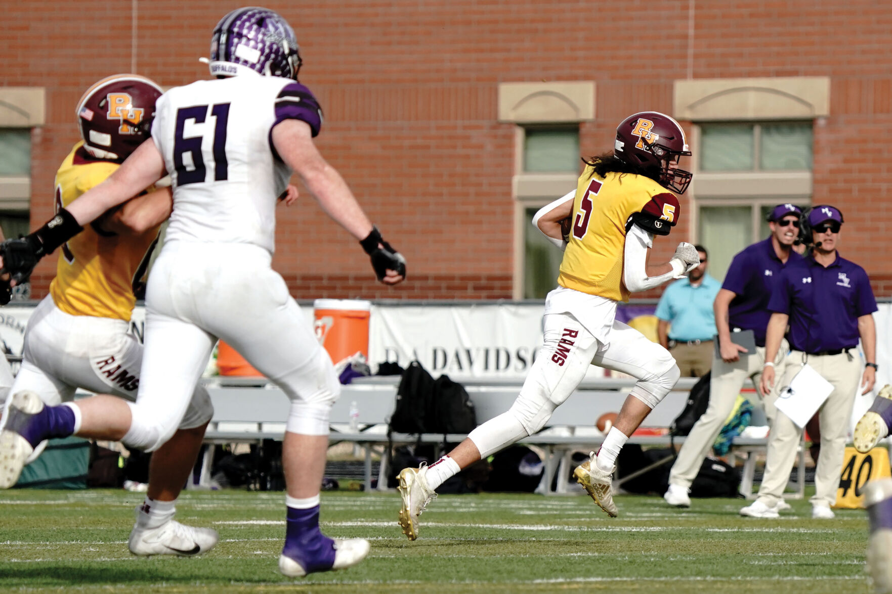 BH FB v Mountain Veiw 002.jpg